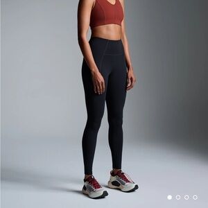 {LNDR} black full length high rise lightweight leggings